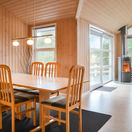 Awesome Home In Henne With Sauna *